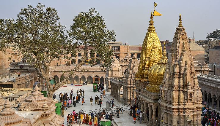 pattadakal,unesco world heritage site,chalukyan architecture,karnataka temples,malaprabha river temples,7th-century temples,shiva temples,vishnu temples,jain tirthankaras,badami chalukyas,north indian architecture,south indian architecture,ancient temples,indian heritage,karnataka tourism,temple architecture.