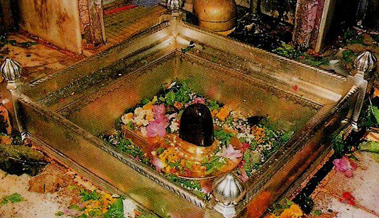 jyotirlinga in india,12 jyotirlinga in india,lost of 12 jyotirlinga in india,travel,holidays,travel guide,travel tips