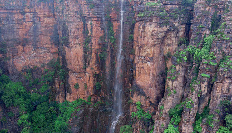 मानसून में बिहार के इन शहरों और वाटरफॉल को देखकर खिल जाता है मन, कई गुना बढ़ जाती है खूबसूरती waterfalls in bihar,famous waterfalls of bihar,must-visit waterfalls in bihar,scenic waterfalls in bihar,bihar renowned waterfalls,natural wonders: waterfalls in bihar,exploring the beauty of bihar waterfalls,top waterfall destinations in bihar,spectacular cascades of bihar,bihar enchanting waterfall attractions