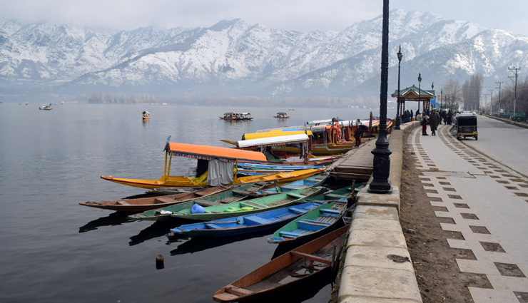 5 Romantic Places To Explore in Kashmir
