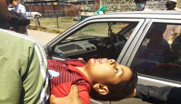 crpf,bijbehara,terrorists attack a crpf party,kashmir