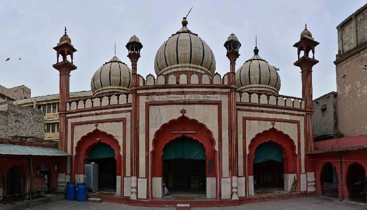 haunted places in delhi,delhi haunted locations,paranormal activity india,haunted mansions delhi,ghost stories delhi,delhi ghost sightings,spooky places in delhi,haunted forts india,supernatural delhi,agrasen ki baoli haunted,malcha mahal ghost,delhi cantonment paranormal,haunted destinations india,creepy places to visit in delhi,haunted tourism india