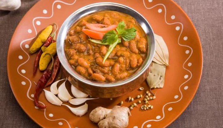 jammu kashmir,10 famous food of jammu kashmir,best food to enjoy in jammu kashmir,jammu kashmir,travel,travel guide,travel tips in hindi