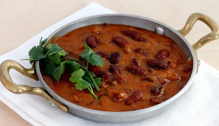 लॉकडाउन रेसिपी : चावल के साथ लें 'कश्मीरी राजमा' का स्वाद