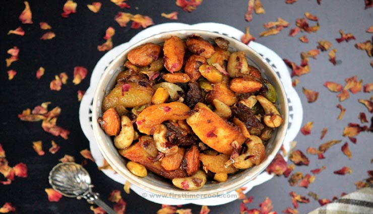 कश्मीरी शुफ्ता के साथ करें मेहमानों का स्वागत, सभी करेंगे आपकी तारीफ़ #Recipe