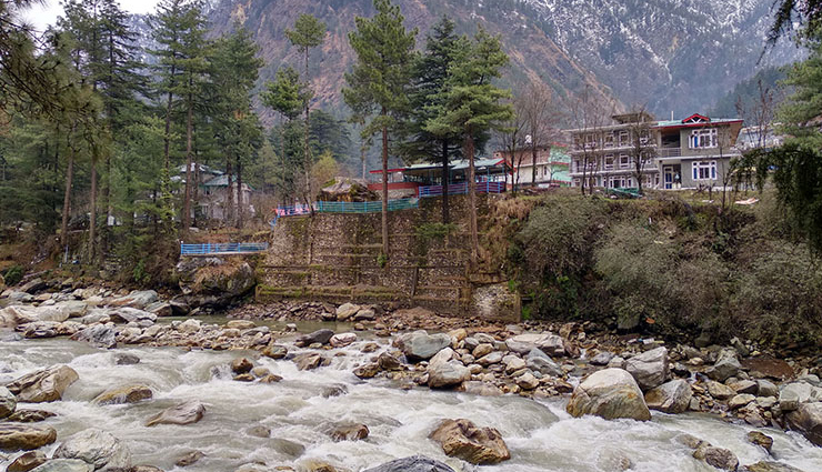 plan a weekend trip to these places in low budget,holidays,travel,tourism