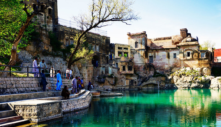 hindu temples in pakistan,hindu temples located in pakistan,katas raj temple,panchmukhi hanuman temple,hinglaj mata temple,gauri temple,gorakhnath temple,sadhu bela temple,holidays,travel tips,travel guide