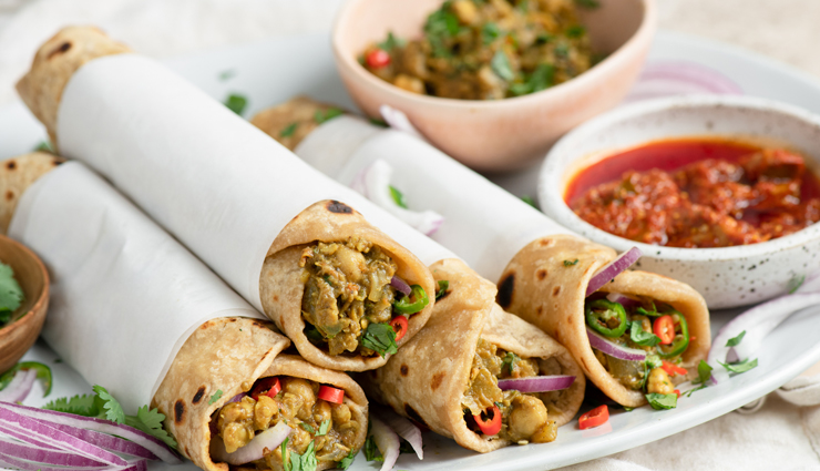 Recipe- Calcutta Style Veg Kathi Roll
