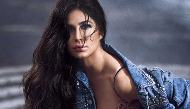 कनाडा : सलमान के फैंस ने की कटरीना के साथ बदसलूकी, बीच सड़क किए अश्लील इशारे, देखे वीडियो