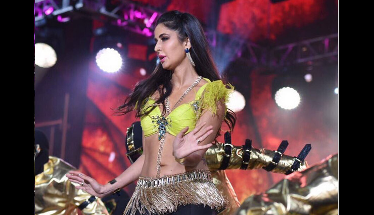 katrina kaif,iifa 2017,katrina kaif birthday special,iifa 2017 katrina kaif hot looks
