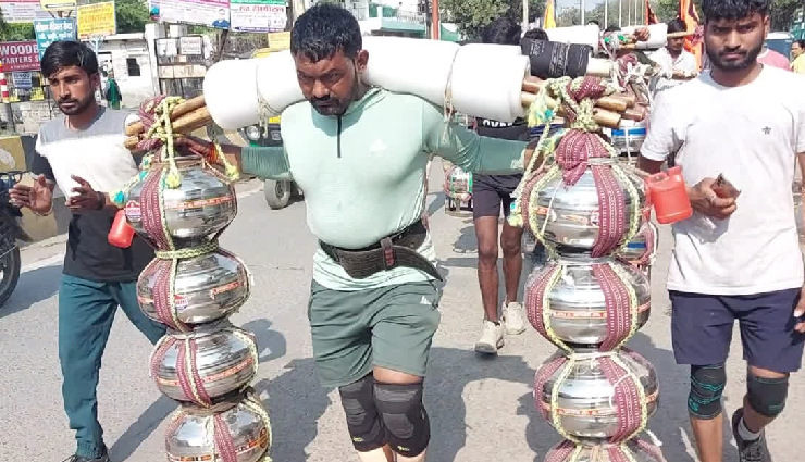 UP: 121 KM की पदयात्रा कर महादेव मंदिर पहुंचेंगे कांवड़, महाशिवरात्रि पर 161 लीटर गंगाजल से करेंगे अभिषेक