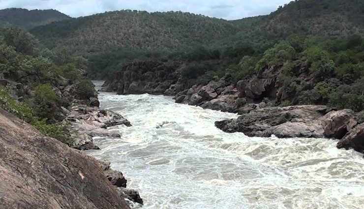 travel places,holy places,holy river