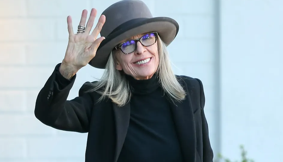 Aishwarya Rai Bachchan,aaradhya bachchan,amitabh bachchan,aishwarya aaradhya,amitabh birthday,diane keaton,hollywood actress diane keaton,priyanka chopra,Kareena Kapoor,janhvhi kapoor