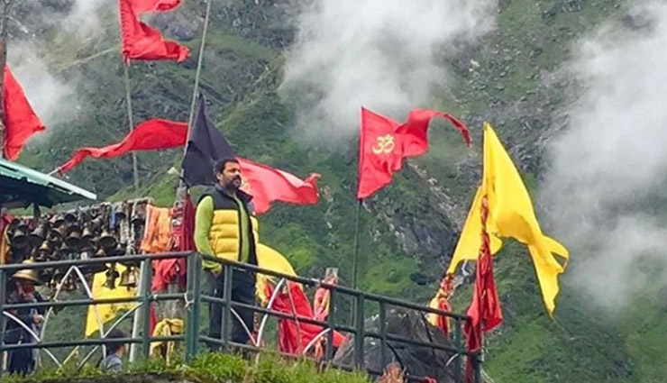 Abhishek Kapoor kick starts last schedule of ‘Kedarnath’ on the temple door opens