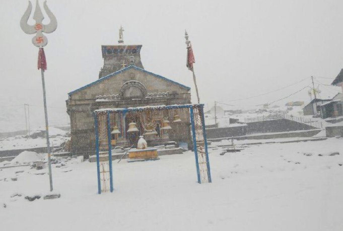 uttarakhand,harish rawat,kedarnath,snowfall,rainfall ,केदारनाथ,बर्फवारी,केदारनाथ यात्रा,हरीश रावत