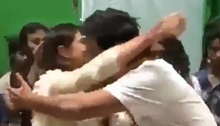 Sara Ali Khan wraps ‘Kedarnath’ shoot; celebrates with co-star Sushant Singh Rajput