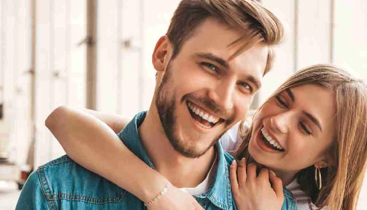 how to flirt with a friend,flirting with a close friend,tips for flirting with a friend,is it okay to flirt with a friend,signs your friend likes you back,turning friendship into romance,romantic feelings for a friend,flirting without ruining friendship,subtle ways to flirt with a friend,how to test romantic interest in a friend