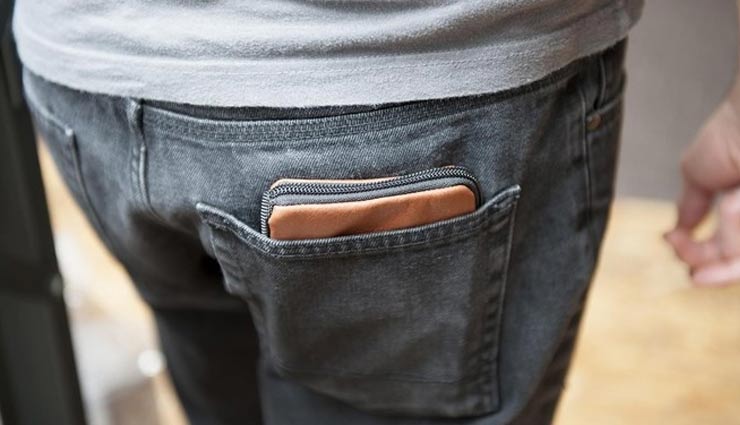 effects of keeping purse in back pocket,health effect of keeping purse in back pocket