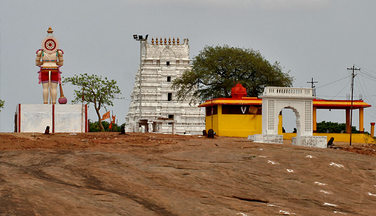 shravan month places to visit,must-visit places during shravan,holy sites in india for shravan,shravan pilgrimage destinations,baidyanath dham shravan visit,varanasi during shravan,ujjain mahakaleshwar temple,rameshwaram pilgrimage shravan,gupteswar cave odisha,murudeshwar temple shravan,amarnath yatra shravan,rishikesh shravan visit,keesaragutta temple,adiyogi shiva statue,spiritual journeys shravan