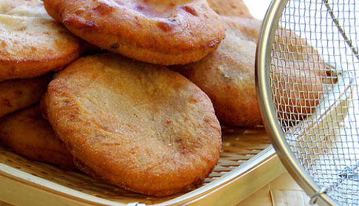 नवरात्रि स्पेशल : कच्चे केले की पुडी, देगी आपको चटपटा स्वाद #Recipe