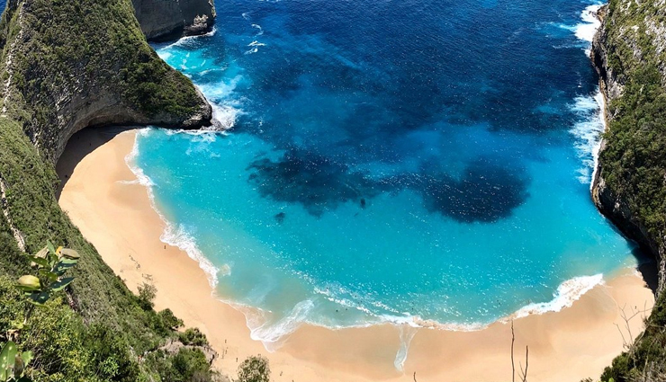 picturesque places in bali,instagram-worthy destinations in bali,banyumala twin waterfall bali,campuhan ridge walk bali,gwk cultural park bali,handara golf course gate bali,kelingking beach nusa penida bali,ulun danu bratan temple bali,bali travel photography,bali hidden gems,bali off-the-beaten-path,bali hiking trails,bali cultural experiences,bali iconic landmarks,bali natural beauty,bali scenic vistas,bali adventure destinations,bali instagram spots,bali travel tips,bali sightseeing recommendations