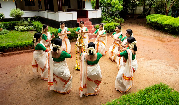 these 10 festivals are celebrated with great pomp in kerala enjoy them while traveling,holiday,travel,tourism