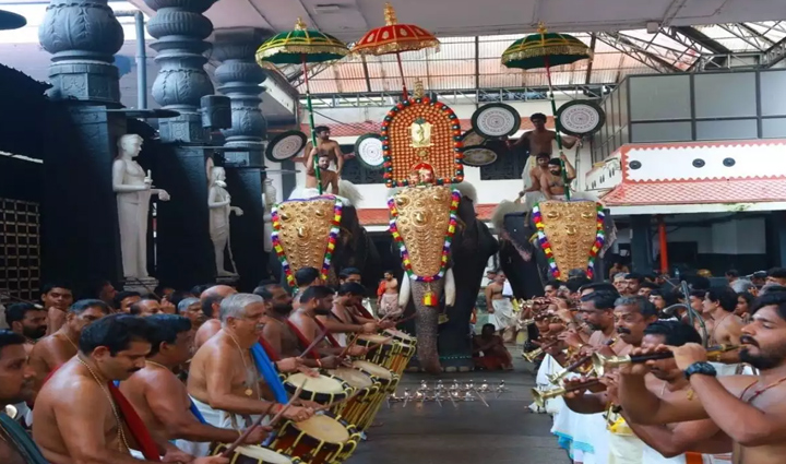 these 10 festivals are celebrated with great pomp in kerala enjoy them while traveling,holiday,travel,tourism