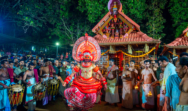 these 10 festivals are celebrated with great pomp in kerala enjoy them while traveling,holiday,travel,tourism