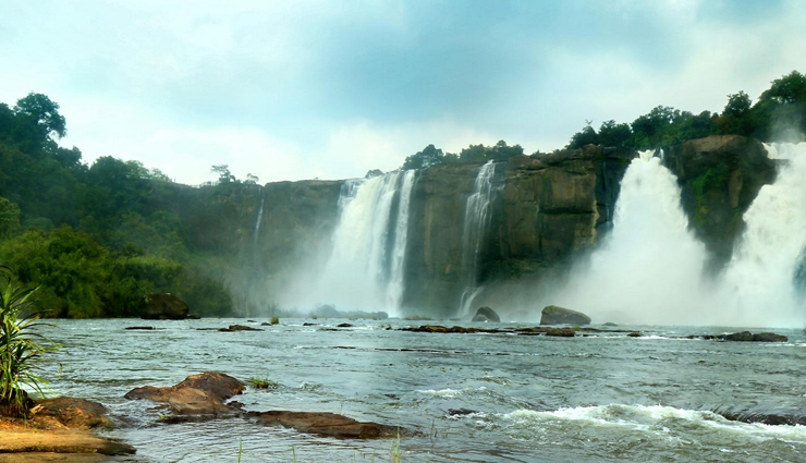 kerala secret wonderlands,places to visit in kerala,tourist attraction in kerala,secret places to visit in kerala,athirapally falls,ponmudi,mattancherry,edakkal caves,thiruvalla,thrissur