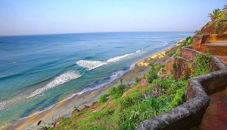 kerala,beaches in kerala,kovalam beach,varkala beach,kannur beach,marari beach,bekal beach,cherai beach