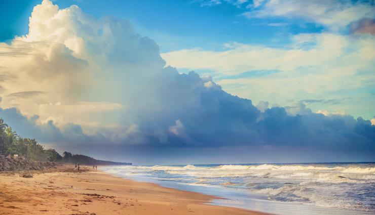 beaches in kerala,kerala,kovalam beach,varkala beach,kannur beach,marari beach,bekal beach,cherai beach