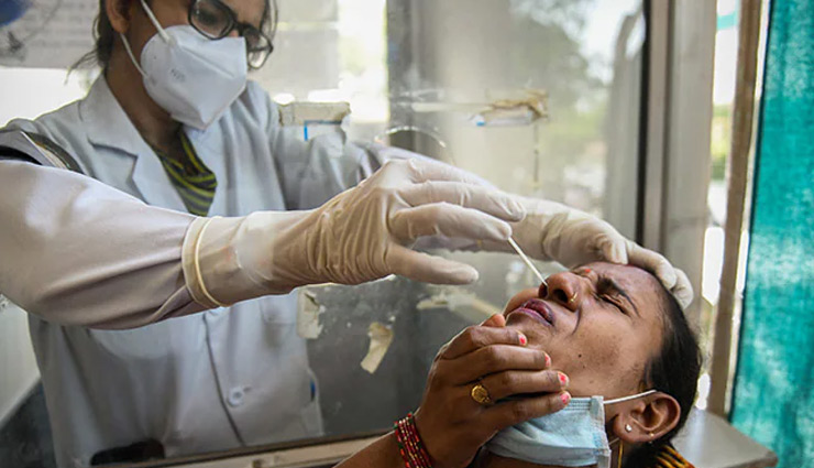 लगातार दूसरे दिन  केरल में मिले 30000 से ज्यादा कोरोना मरीज, 162 की मौत