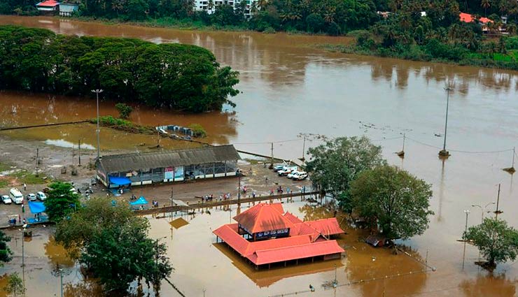 केरल बाढ़ में 21000 करोड़ डूबे, तक़रीबन 96 हजार किलोमीटर की सड़के हुई बर्बाद, मृतकों की संख्या बढ़ी 
