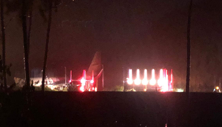 कोझिकोड के विमान हादसे की पहली तस्वीरें kozhikode plane crash news,kozhikode plane crash,kozhikode images,kozhikode air india plane crash,kozhikode,news