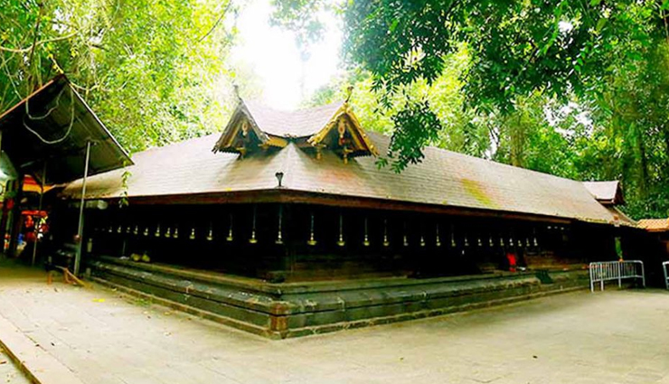 खूबसूरती का खजाना हैं प्रकृति की गोद में बसा केरल, घूमने का मजा देंगे ये पर्यटन स्थल