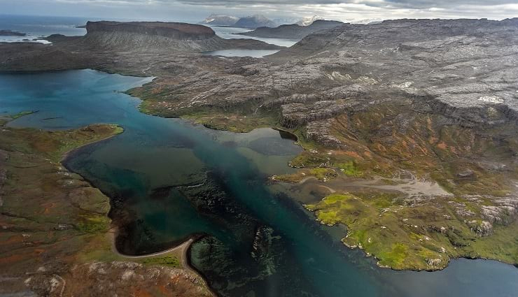 dangerous islands,dangerous islands to visit around the world,travel,holidays,travel guide