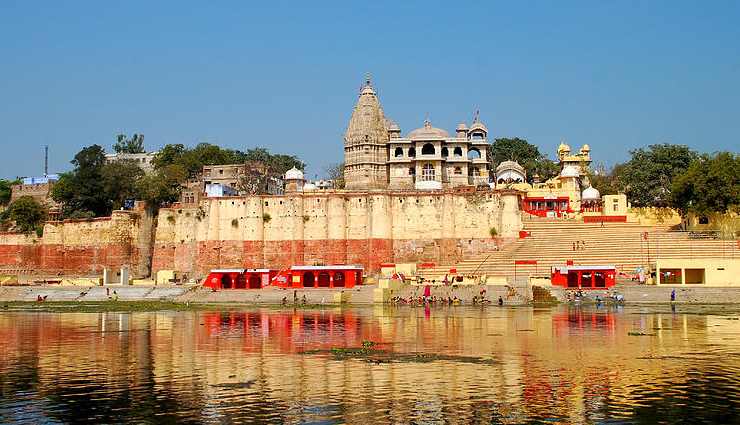 places to explore in bundi,top attractions in bundi,best places to visit in bundi,bundi travel guide,must-see spots in bundi,bundi tourist places,historical sites in bundi,bundi sightseeing,bundi rajasthan attractions,things to do in bundi