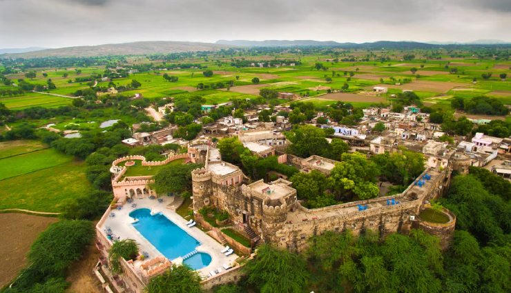 alwar tourist attractions,alwar sightseeing,alwar forts,alwar palace,alwar city tour,alwar heritage sites,alwar historical places,alwar wildlife sanctuary,alwar lakes,alwar gardens,alwar museums,alwar temples,alwar cultural heritage,alwar adventure activities,alwar day trips