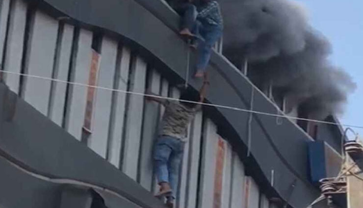 सूरत हादसा: बच्चों की जान बचाने के लिए आग में घुस गया केतन, लेकिन... surat,surat coaching centre fire,surat fire,gujarat,ketan jorwadiya,news,news in hindi