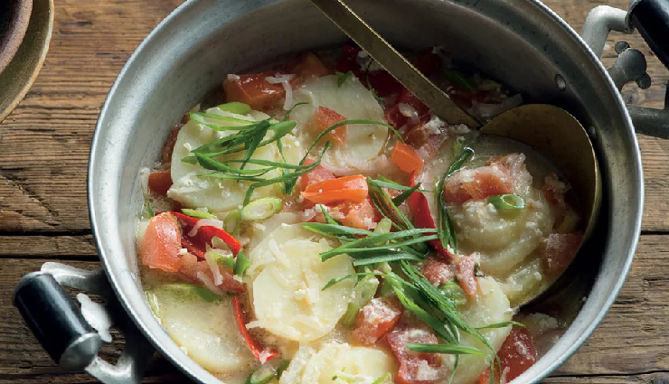 bhutanese traditional dishes,ema datshi recipe,shakam paa bhutan,kewa datshi vegetarian stew,zow shungo bhutanese cuisine,jasha maru chicken curry,phaksha paa pork recipe,goep bhutanese street food,juma bhutanese sausage,yaksha shakam yak jerky,hoentay bhutanese momos,bhutan food culture,authentic bhutanese cuisine,spicy bhutanese dishes,traditional bhutanese recipes