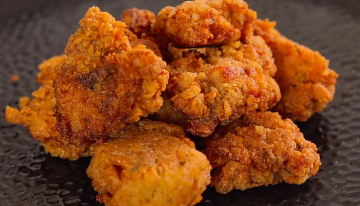 kfc-style chicken nuggets,homemade chicken nuggets,crispy chicken nuggets recipe,delicious chicken nuggets,homemade kfc-style recipe,easy chicken nuggets recipe,homemade fast food recipe,crispy and flavorful chicken nuggets,homemade snack recipe,family-friendly chicken nuggets