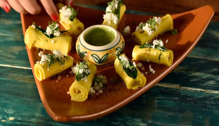 मेहमानों के चखाएं 'खांडवी चाट' का स्वाद, ख़ूब बटोरेंगे वाहवाही #Recipe khandvi chaat recipe,recipe,recipe in hindi,special recipe