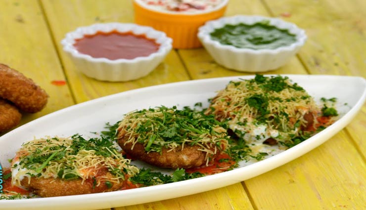 Holi 2020 : खस्ता कचौड़ी चाट से करें मेहमानों का स्वागत #Recipe