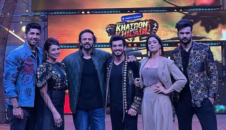 क्या ये स्टार ले गया Khatron Ke Khiladi 11 की ट्रॉफी...!, बॉयफ्रेंड को लिपलॉक करती दिखीं अंकिता लोखंडे  