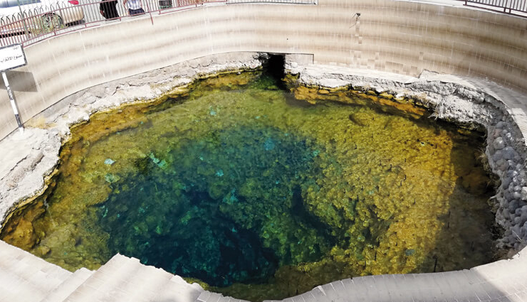 ras al khaimah beach,iceland water park ras al khaimah,hajar mountains adventure,mangrove kayaking ras al khaimah,khatt hot springs relaxation,falcon show ritz-carlton ras al khaimah,desert adventure bassata desert village,camel racing al sawan race track,explore dhayah fort,traditional arabic lunch al fanar restaurant