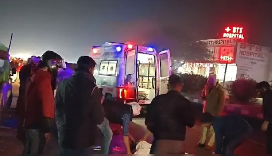 खाटूश्यामजी दर्शन के लिए आए श्रद्धालु को डंपर ने कुचला, सड़क किनारे एक घंटे तक पड़ी रही लाश