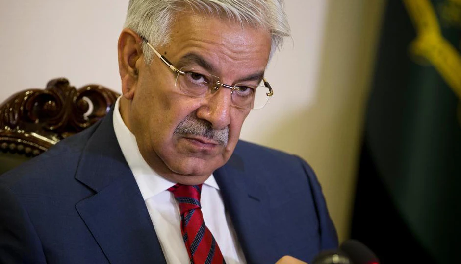 भारत के साथ फिर युद्ध करना चाहता है पाकिस्तान, रक्षा मंत्री ख्वाजा आसिफ ने उगला जहर, कहा - 'इस बार जंग हुई तो...'