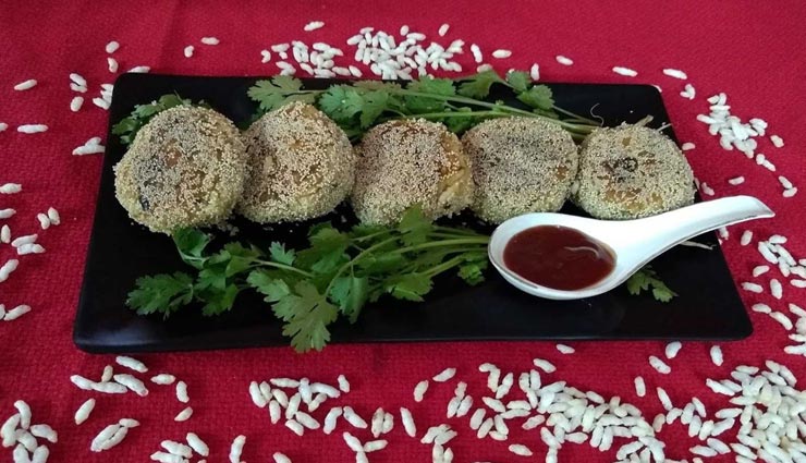 लोहड़ी पर खाई जाती हैं खील, घर पर बनाएं इसकी टिक्की #Recipe

