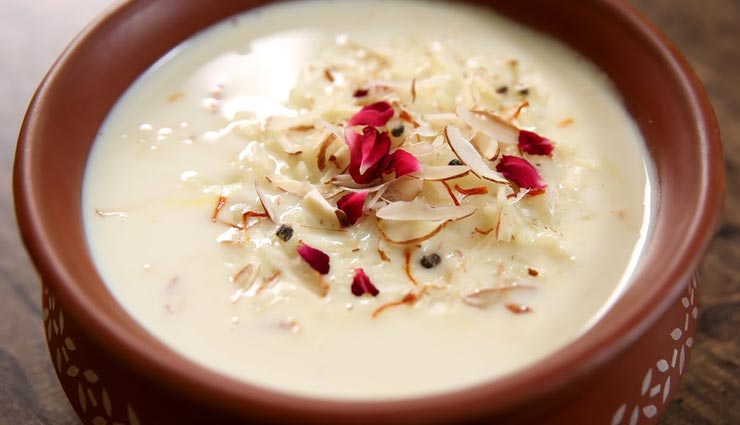 Sharad Purnima 2019: इस तरह बनाएं चावल की खीर, चढ़ाए प्रसाद #Recipe