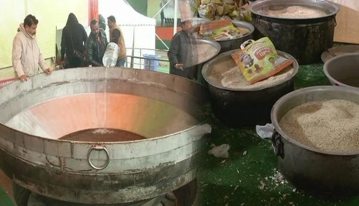 'खिचड़ी पॉलिटिक्स' : पांच हजार किलो खिचड़ी बनवा रही है भाजपा, मकसद है दलित वोट